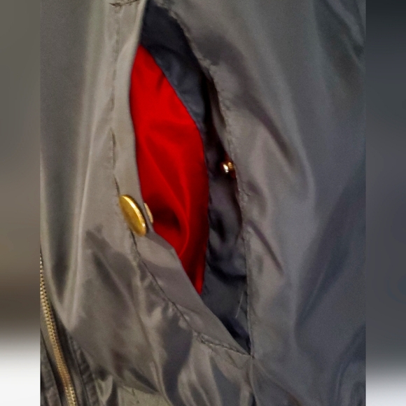 New Look Army Green Bomber Jacket - Picture 5 of 8